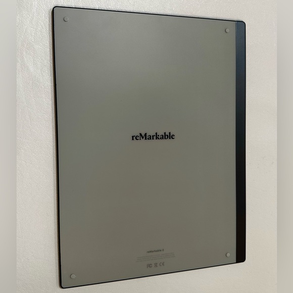 Remarkable 2 Great Condition with pen - Picture 2 of 8